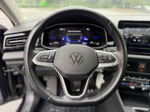 Used 2025 Volkswagen Jetta S FWD image 15
