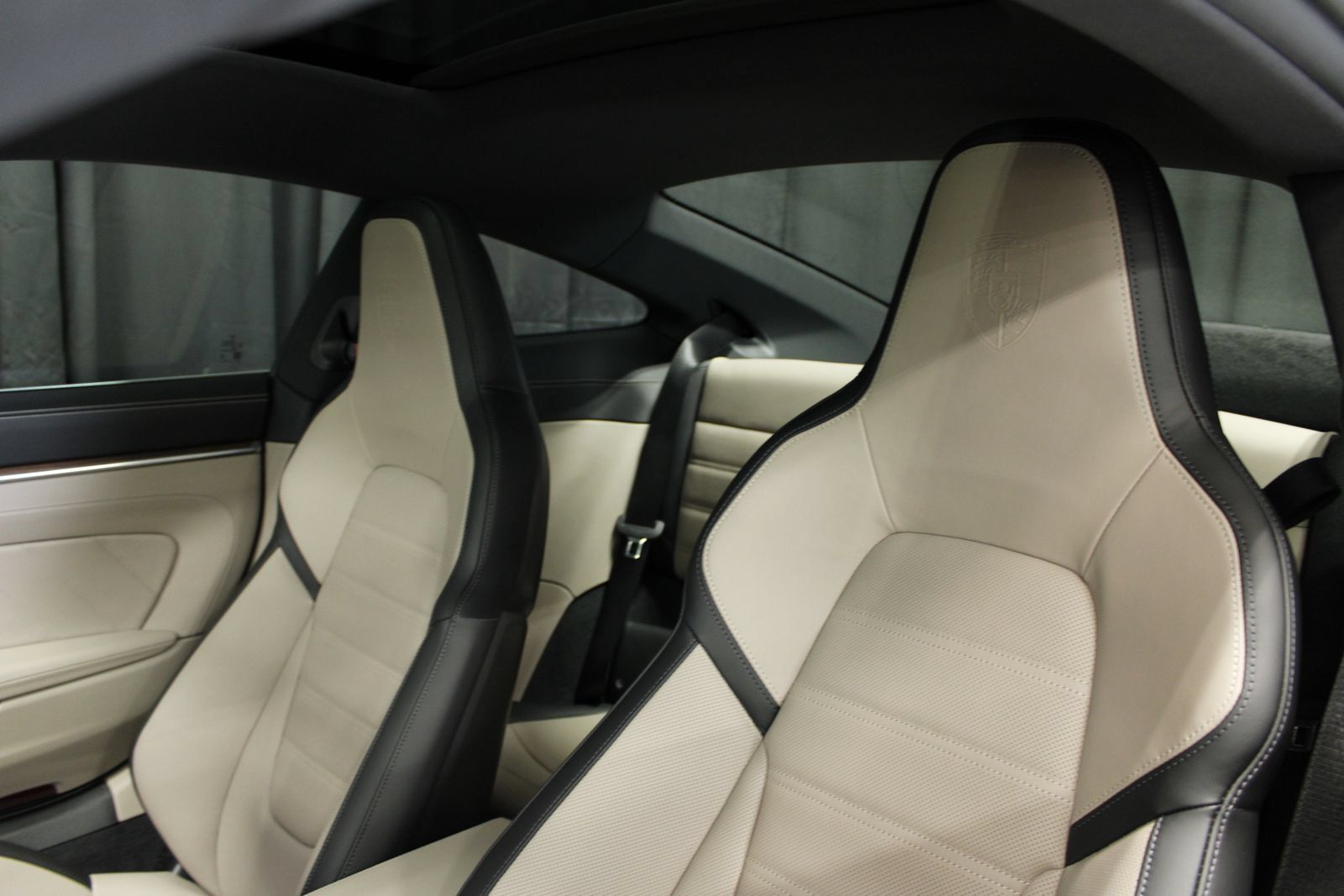 Used 2026 Porsche 911 Carrera 4S AWD/4WD image 5