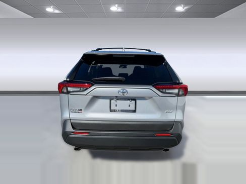 Used 2025 Toyota RAV4 XLE Premium w/ Weather Package image 9