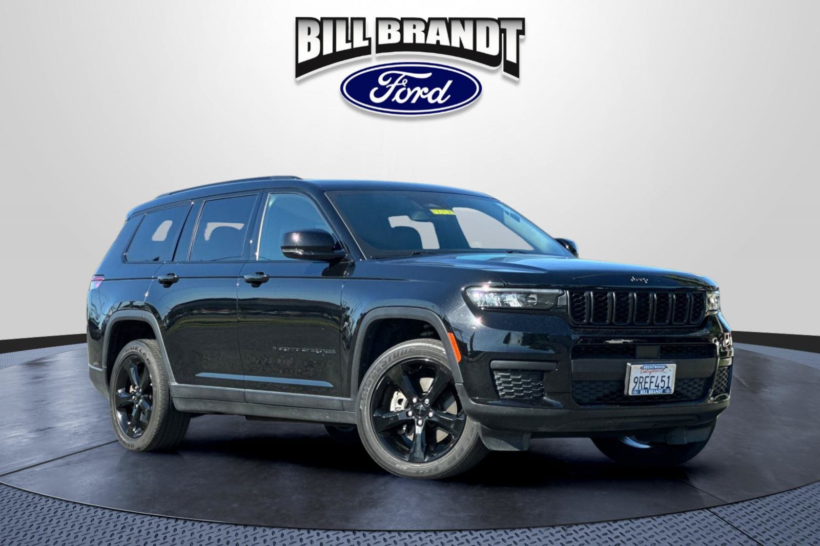 Used 2023 Jeep Grand Cherokee L Laredo AWD/4WD image 1