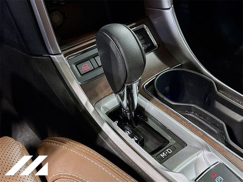 Certified 2022 Subaru Ascent Touring w/ Popular Package #2A image 18