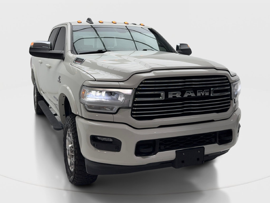 Used 2022 RAM 2500 Laramie AWD/4WD image 3