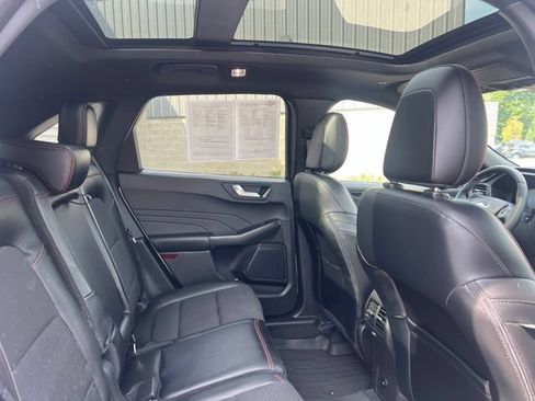 Used 2023 Ford Escape ST-Line w/ Tech Pack #1 AWD/4WD image 14