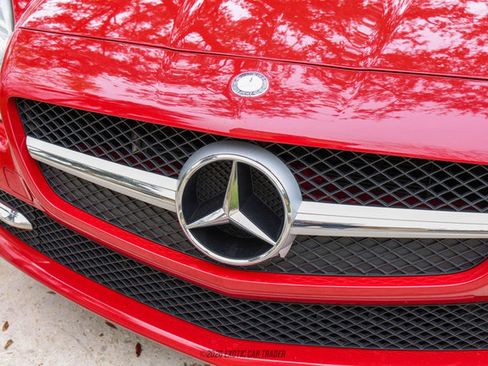 Used 2015 Mercedes-Benz SLK 250 image 56