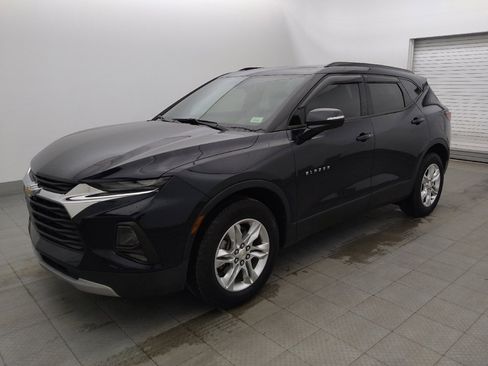 Used 2020 Chevrolet Blazer LT FWD image 2