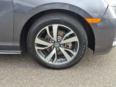 Used 2024 Honda Odyssey Touring image 8