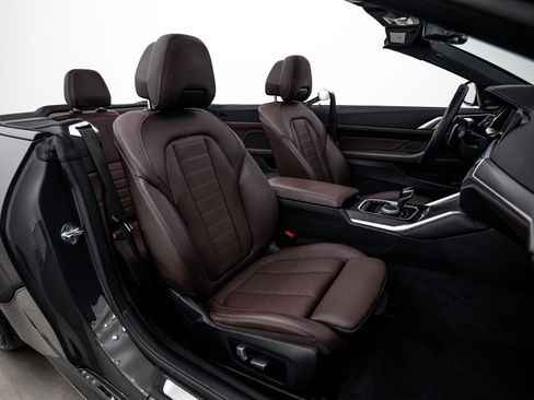 Used 2023 BMW 440i xDrive Convertible w/ Premium Package image 16