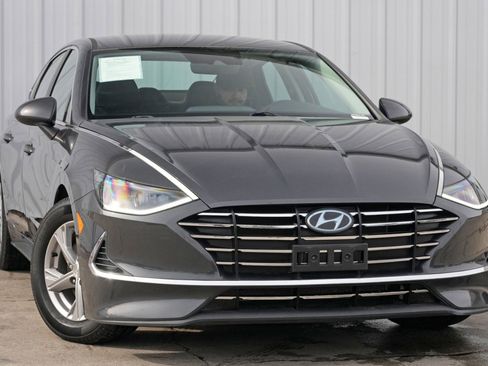 Used 2020 Hyundai Sonata SE image 2