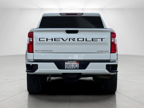 Used 2021 Chevrolet Silverado 1500 Custom image 4