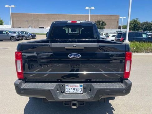 Used 2022 Ford F350 Lariat w/ Tremor Off-Road Package AWD/4WD image 6