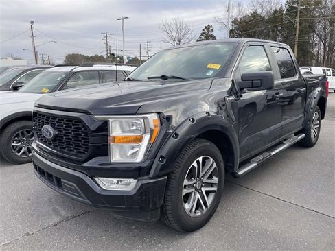 Certified 2022 Ford F150 XL w/ STX Appearance Package image 3