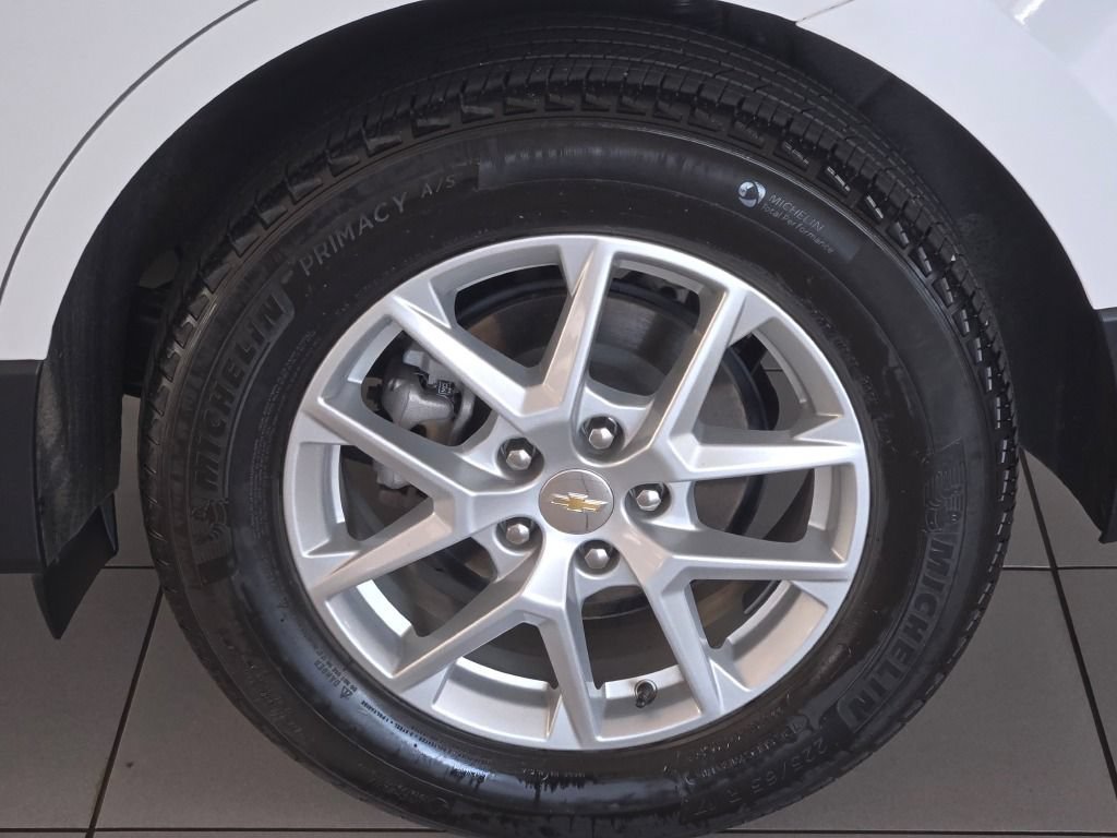Certified 2024 Chevrolet Equinox LT FWD image 15