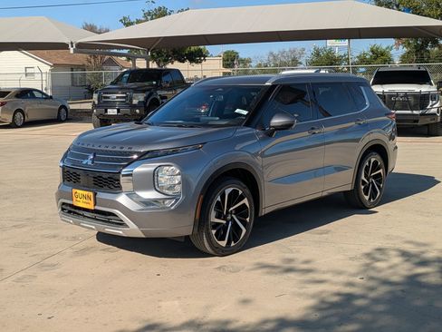 Used 2022 Mitsubishi Outlander SEL image 7