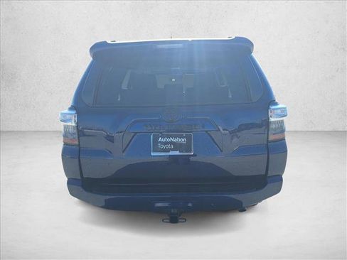 Used 2022 Toyota 4Runner SR5 Premium w/ Moonroof Package image 6