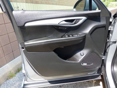 Used 2025 Buick Envision Avenir AWD/4WD image 27