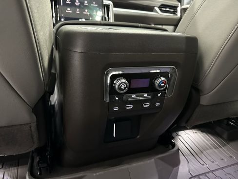 New 2026 GMC Yukon XL Elevation w/ Elevation Premium Package image 22