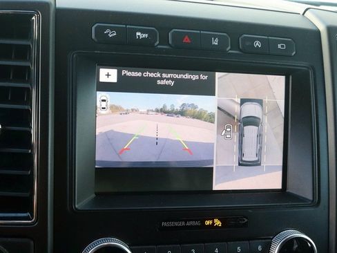 Used 2019 Ford Expedition Limited w/ Special Edition Package image 28