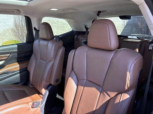 Used 2019 Subaru Ascent Touring w/ Popular Package #2A image 27