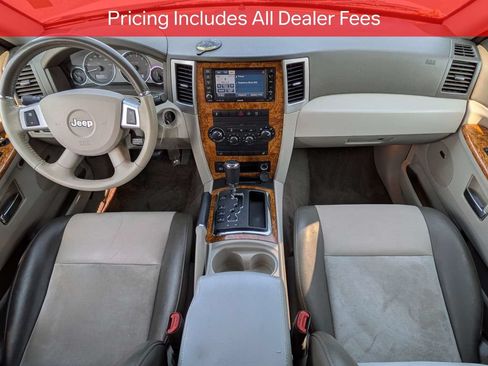 Used 2010 Jeep Grand Cherokee Limited w/ Trailer Tow Group AWD/4WD image 15
