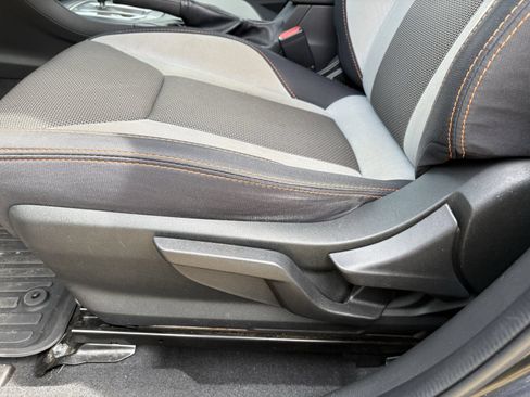 Used 2019 Subaru Crosstrek 2.0i Premium AWD/4WD image 28