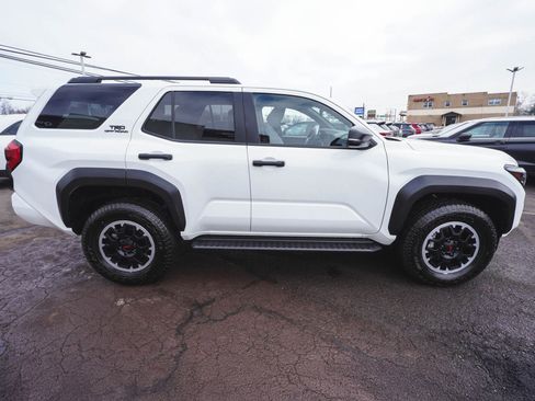 Used 2025 Toyota 4Runner TRD Off-Road image 4