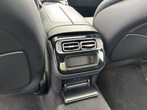 Certified 2025 Mercedes-Benz S 580 4MATIC Sedan image 26
