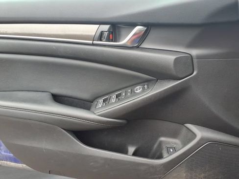 Used 2021 Honda Accord Sport image 16