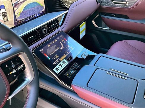 New 2026 INFINITI QX80 Autograph image 11