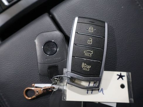 Used 2017 Genesis G80 3.8 w/ Option Group 02 AWD/4WD image 26