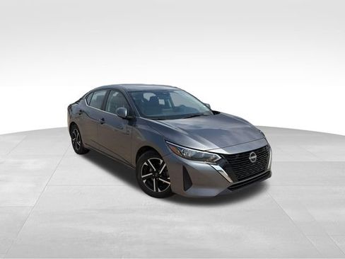 Used 2024 Nissan Sentra SV FWD image 8