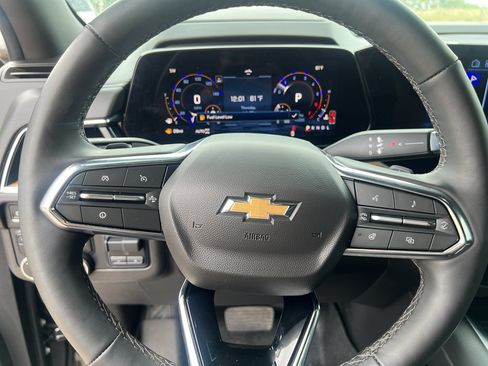 Used 2025 Chevrolet Tahoe High Country w/ Sun And Tow Package AWD/4WD image 10