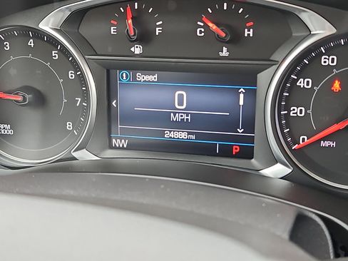 Used 2021 GMC Terrain SLE w/ Driver Convenience Package FWD image 19