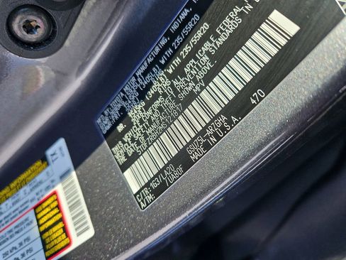 Used 2021 Toyota Highlander Platinum image 14