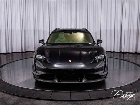 Used 2023 Porsche Taycan Cross Turismo AWD/4WD image 3