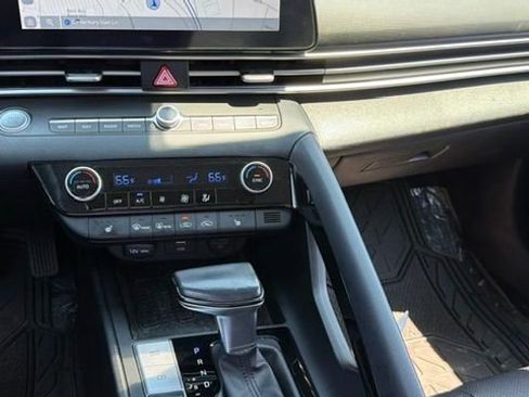Used 2021 Hyundai Elantra Limited w/ Cargo Package FWD image 7