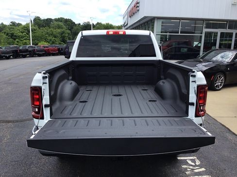 New 2026 RAM 2500 Big Horn AWD/4WD image 5