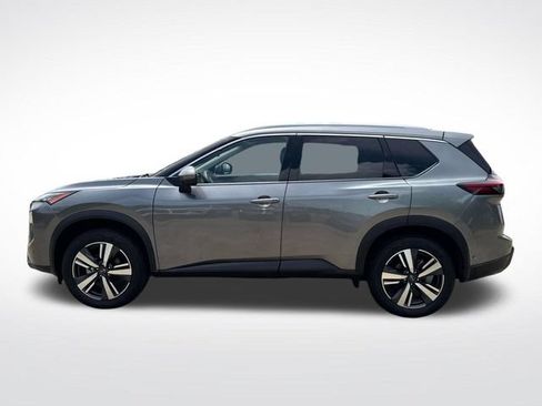 Used 2025 Nissan Rogue SL FWD image 6