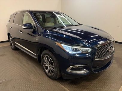 Used 2017 INFINITI QX60 AWD w/ Premium Plus Package