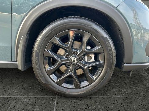 Used 2024 Honda HR-V Sport image 9