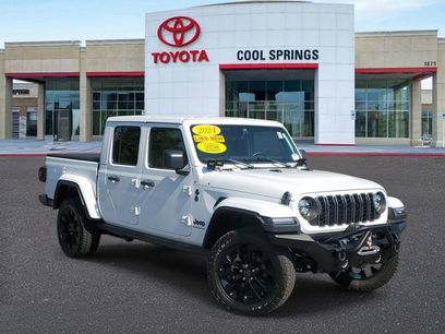 Used 2024 Jeep Gladiator Sport