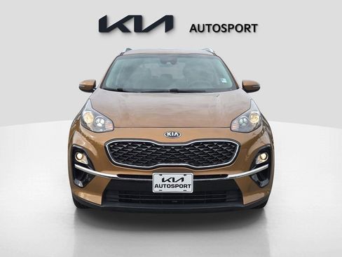 Used 2020 Kia Sportage EX image 2