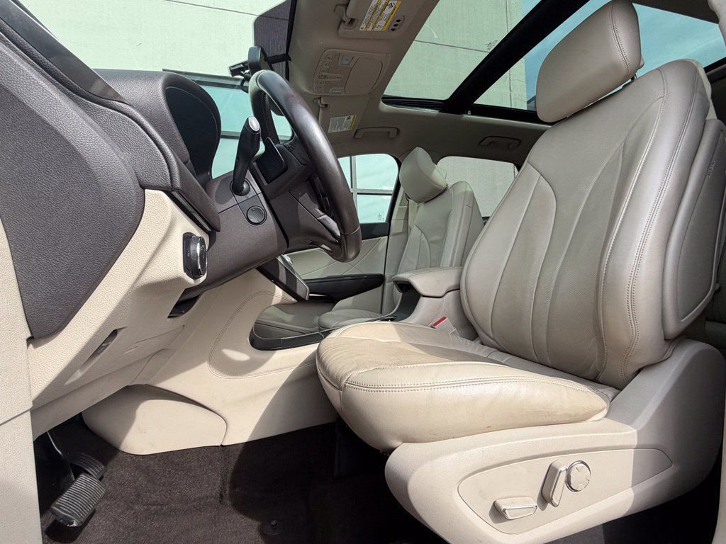 Used 2019 Lincoln MKC Reserve AWD/4WD image 3