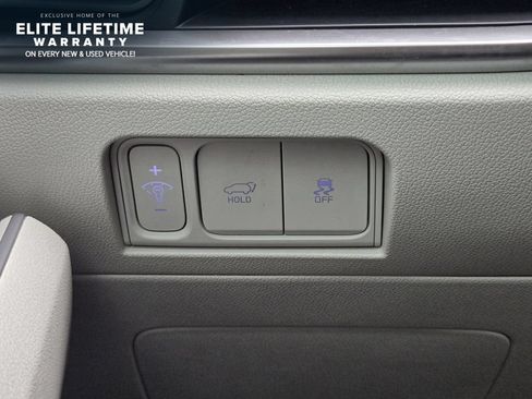 Certified 2025 Kia Sorento EX FWD image 21