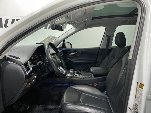 Used 2018 Audi Q7 3.0T Prestige w/ Prestige Package image 14
