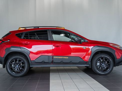 Used 2025 Subaru Crosstrek 2.5i Wilderness w/ Crosstrek Mirror Package AWD/4WD image 3