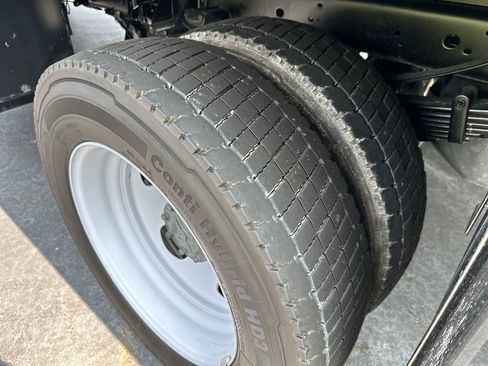 Used 2020 Ford F550 XL image 10