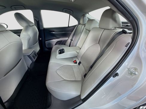 Used 2024 Toyota Camry XSE image 21