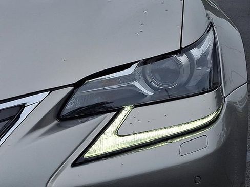 Used 2020 Lexus GS 350 AWD w/ Premium Package image 32