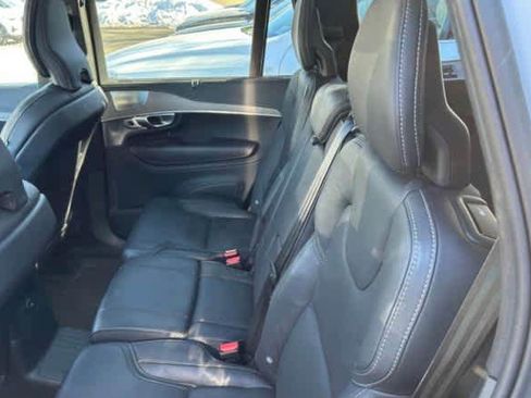 Certified 2023 Volvo XC90 T8 Ultimate w/ Lounge Package image 4