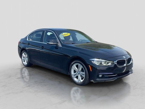 Used 2017 BMW 330i Sedan RWD image 1